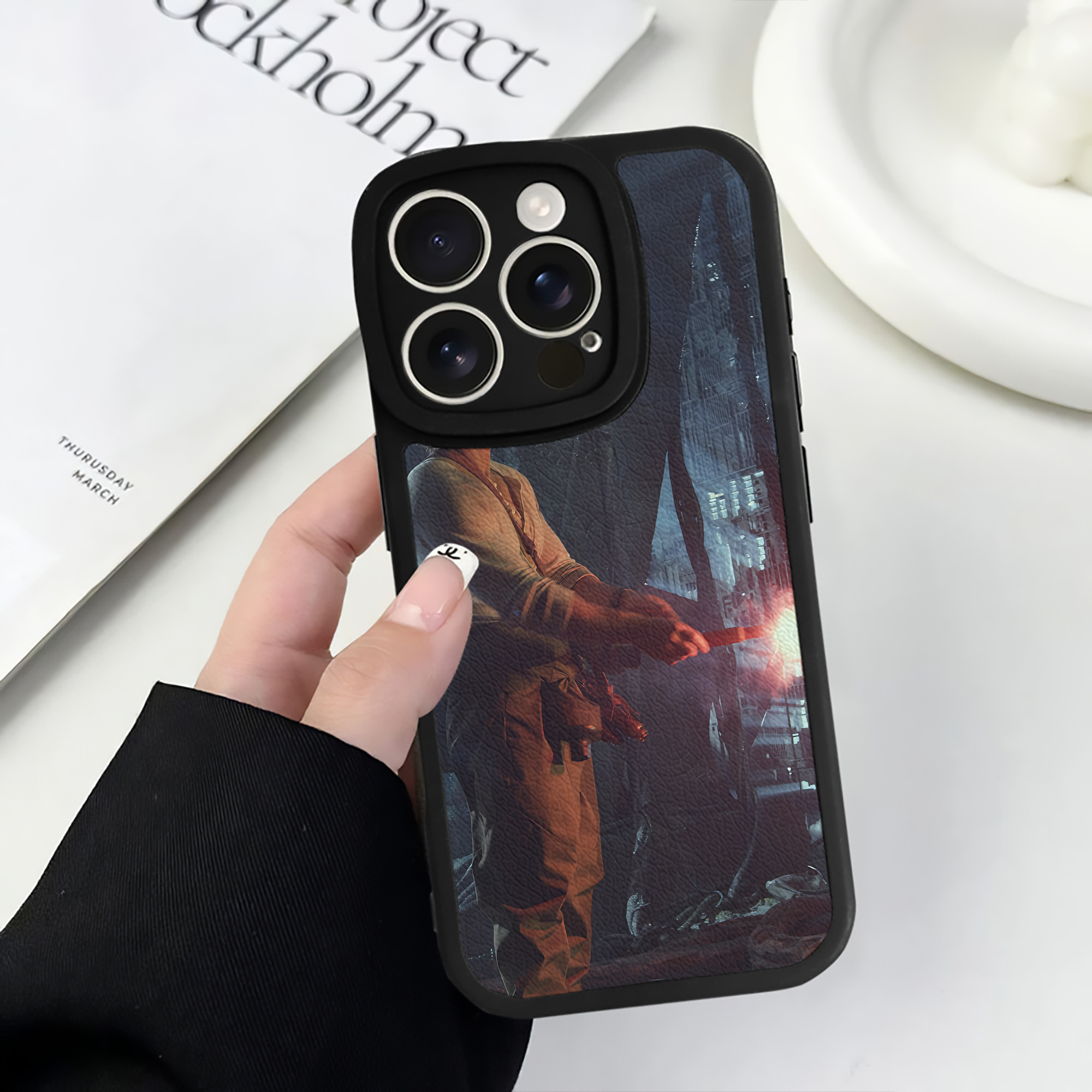 （画像用） Transformers トランスフォーマー 【iPhone 16シリーズ対応】シリコンスマホケース（レザー調） 材質：シリコン
